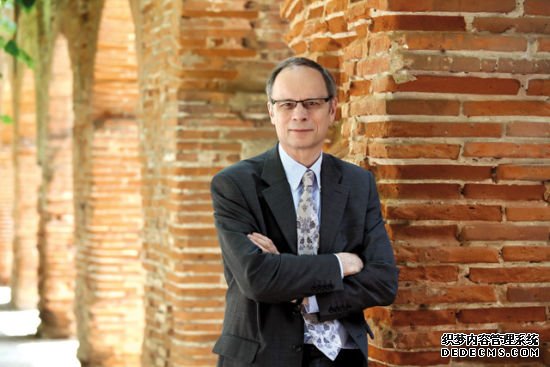 DJean Tirole